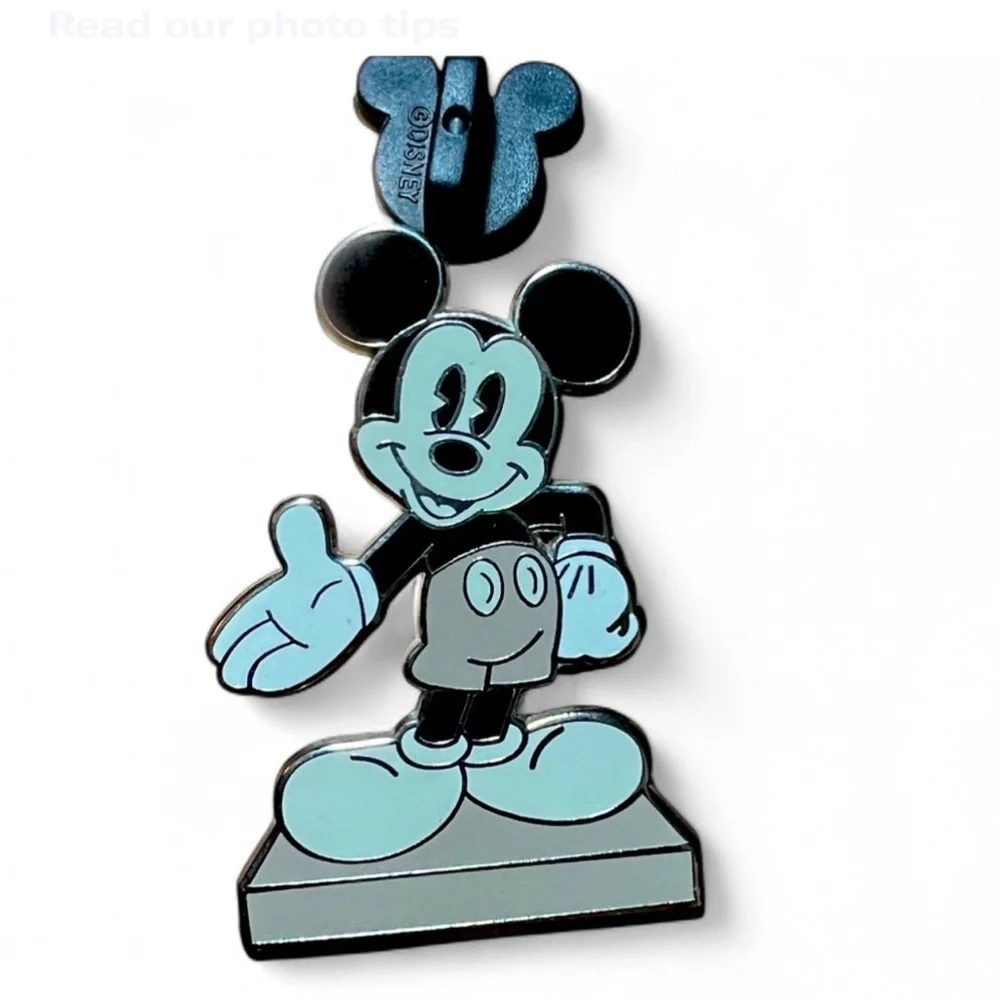 Disney Pin Trading Mickey Mouse 2009